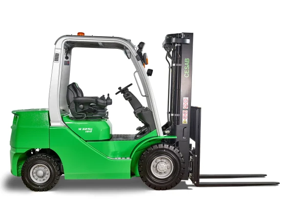 m300-application-_11-chariots-elevateurs-thermiques-cesab-m300h